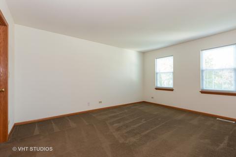 310 S Constitution Dr, Aurora, IL 60506 photo 10