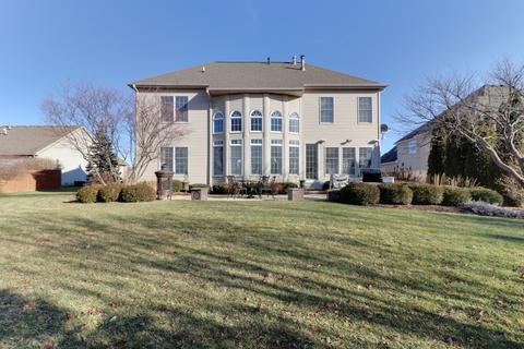 8 Derby Way, Bloomington, IL 61704 photo 3
