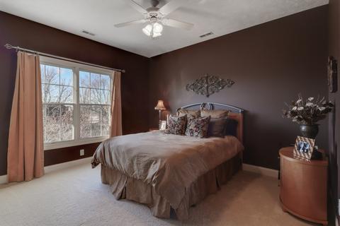 8 Derby Way, Bloomington, IL 61704 photo 39