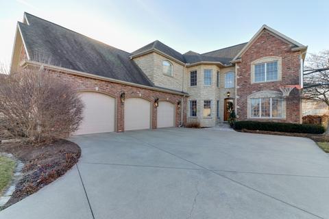 8 Derby Way, Bloomington, IL 61704 photo 2