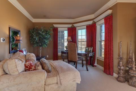 8 Derby Way, Bloomington, IL 61704 photo 33