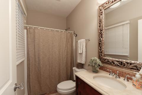 8 Derby Way, Bloomington, IL 61704 photo 28