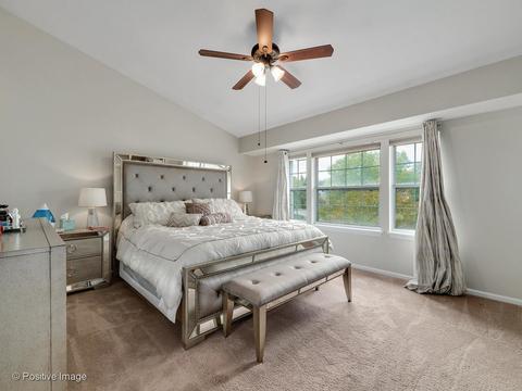 6565 Snug Harbor Dr, Willowbrook, IL 60527 photo 16