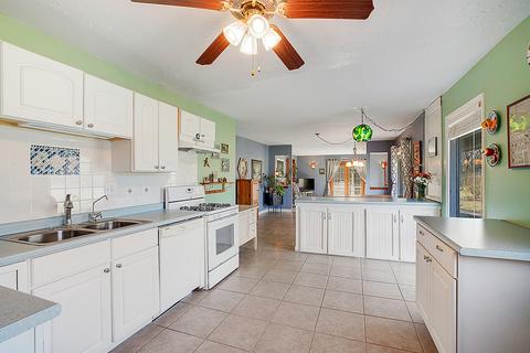 22805 State St, Steger, IL 60475 photo 6