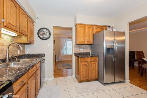 1286 Downing Ct, Wheaton, IL 60189 photo 6