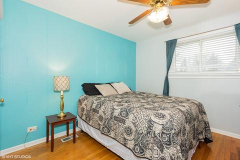 1286 Downing Ct, Wheaton, IL 60189 photo 9