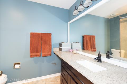 469 Hadley Ct, Bartlett, IL 60103 photo 9