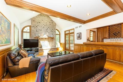 114 Circle Ridge Dr, Burr Ridge, IL 60527 photo 8