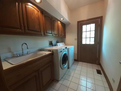 114 Circle Ridge Dr, Burr Ridge, IL 60527 photo 27