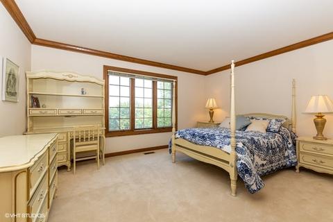 114 Circle Ridge Dr, Burr Ridge, IL 60527 photo 21