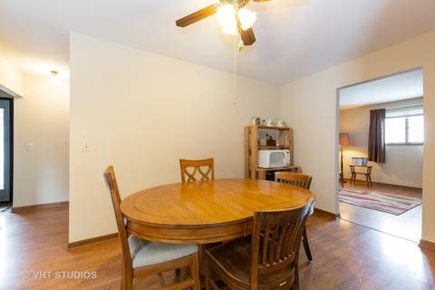 22 Hickory Ln, Algonquin, IL 60102 photo 10