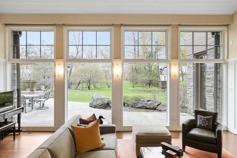 136 Beach Rd, Glencoe, IL 60022 photo 4