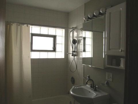 605 E Diggins St, Harvard, IL 60033 photo 11