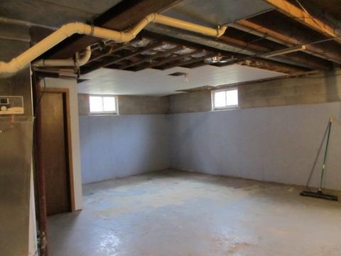 605 E Diggins St, Harvard, IL 60033 photo 18