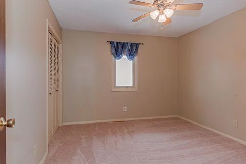 2818 Phillip Pl, Bloomington, IL 61704 photo 12