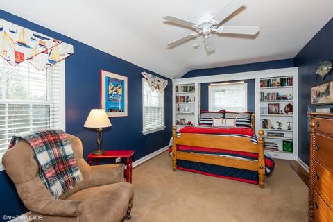 812 E Liberty Dr, Wheaton, IL 60187 photo 20