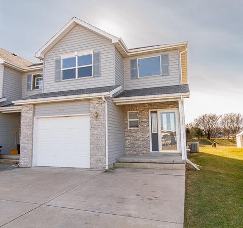 1244 E Arnold St, Sandwich, IL 60548 photo 1