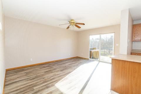 1244 E Arnold St, Sandwich, IL 60548 photo 5