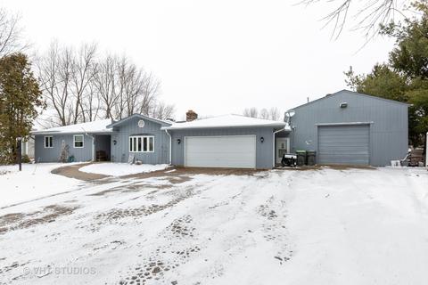 41 W550 Lenz Rd, Elgin, IL 60124 photo 1