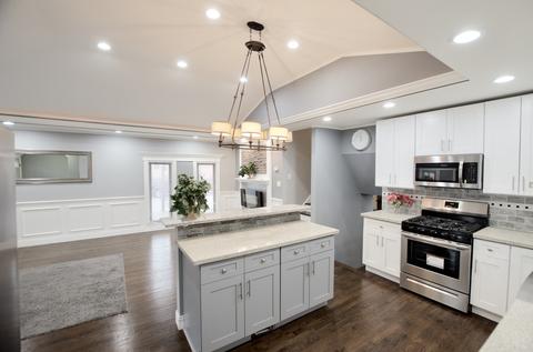 300 E 95th St, Chicago, IL 60619 photo 7