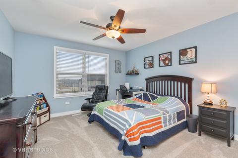 3600 Harmony Cir, Elgin, IL 60124 photo 20