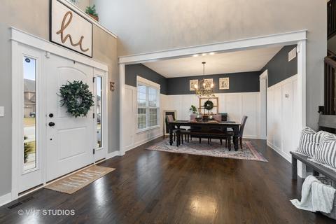 3600 Harmony Cir, Elgin, IL 60124 photo 9