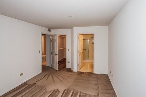 437 Cromwell Cir #4, Bartlett, IL 60103 photo 17