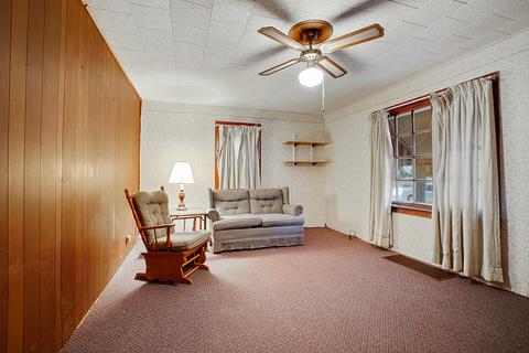 303 E Steward St, Plano, IL 60545 photo 2