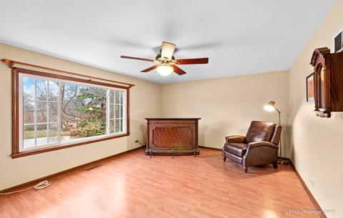 292 Surrey Rd, Bartlett, IL 60103 photo 14