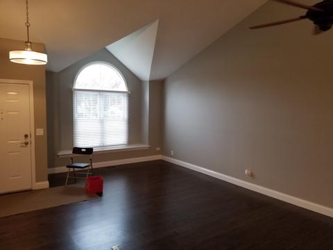 527 Philip Dr, Bartlett, IL 60103 photo 3