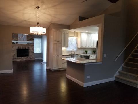 527 Philip Dr, Bartlett, IL 60103 photo 6
