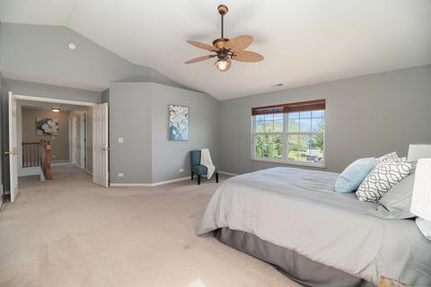 2762 Lundquist Dr, Aurora, IL 60503 photo 12