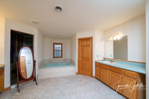 75 Hunter Ln, Bristol, IL 60512 photo 26