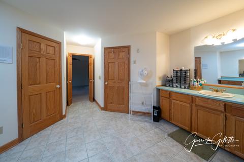 75 Hunter Ln, Bristol, IL 60512 photo 27