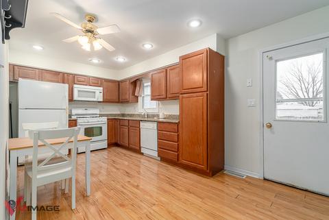 16440 S Howard St, Plainfield, IL 60586 photo 6