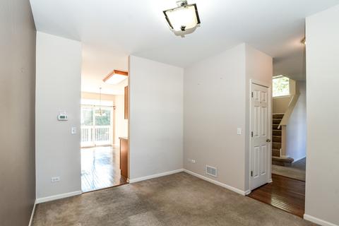 2000 Spring Creek Ln, Mchenry, IL 60050 photo 5