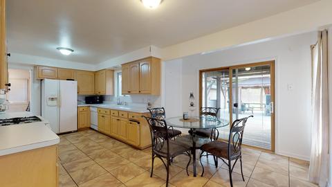 16945 S Lily Cache Rd, Plainfield, IL 60586 photo 4