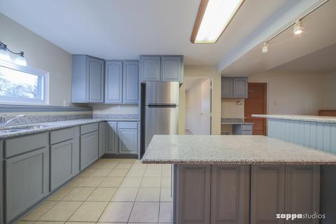 91 Circle Dr, Montgomery, IL 60538 photo 8