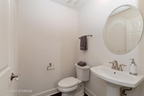 4135 Hampton Ct, Glenview, IL 60026 photo 14