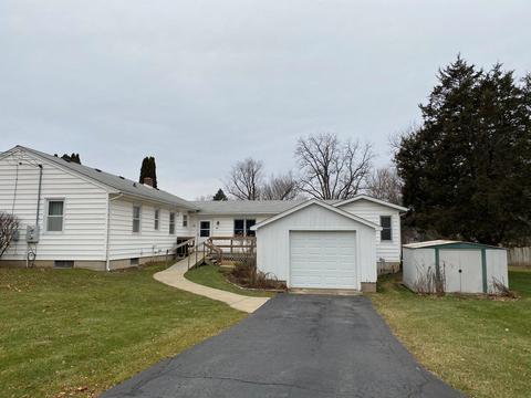 133 E 5th St, Byron, IL 61010 photo 3