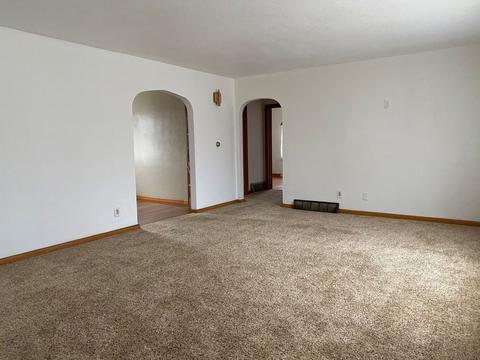 133 E 5th St, Byron, IL 61010 photo 6