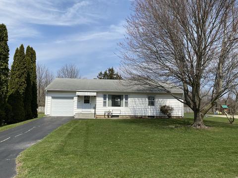 133 E 5th St, Byron, IL 61010 photo 1