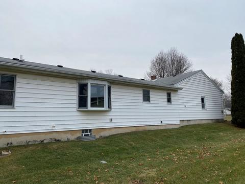 133 E 5th St, Byron, IL 61010 photo 5
