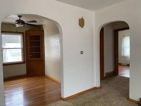 133 E 5th St, Byron, IL 61010 photo 8