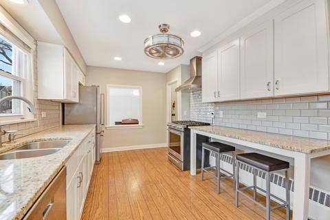 508 Campbell Ave, Wheaton, IL 60187 photo 3