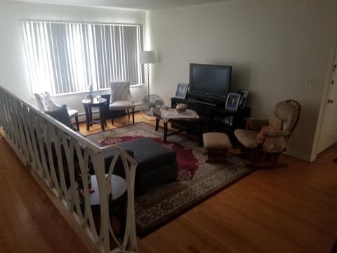 1105 Arnold Ct, Des Plaines, IL 60016 photo 4