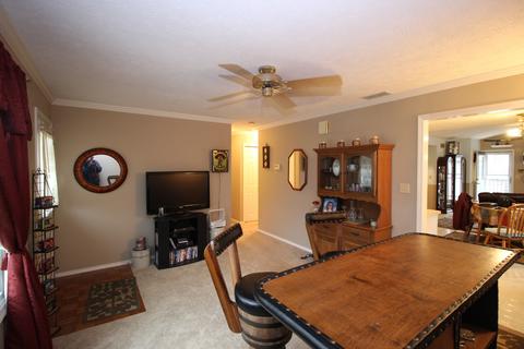 103 N Price St, Downs, IL 61736 photo 7
