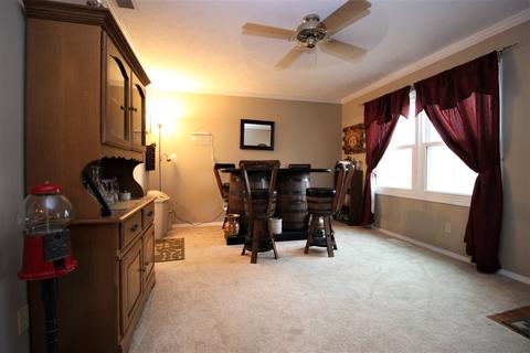 103 N Price St, Downs, IL 61736 photo 5