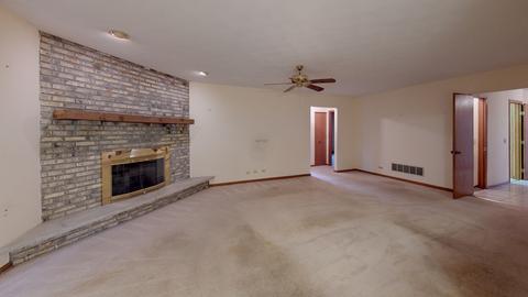 1233 Lynnfield Ln, Bartlett, IL 60103 photo 11