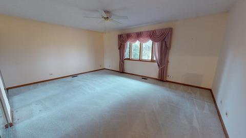1233 Lynnfield Ln, Bartlett, IL 60103 photo 12
